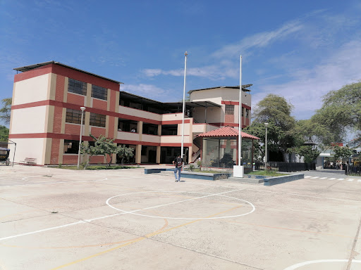 Instituto de Educación Superior Pedagógico Público Piura