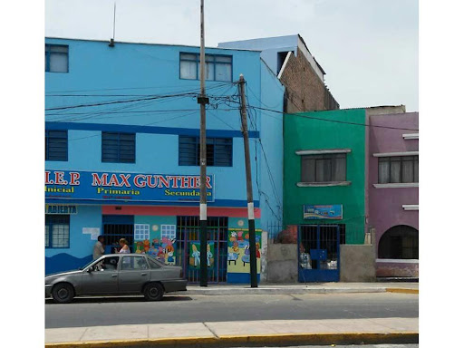 Institucion Educativa Particular Max Gunther