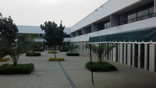 Lima Villa College