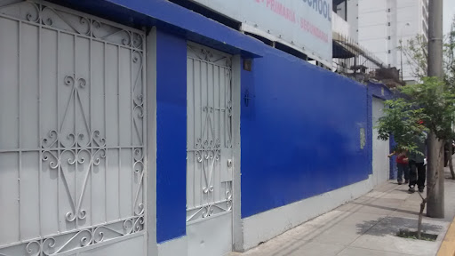 Miraflores School