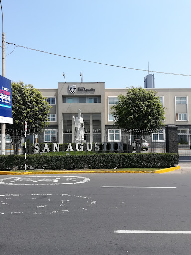 Colegio San Agustín de Lima