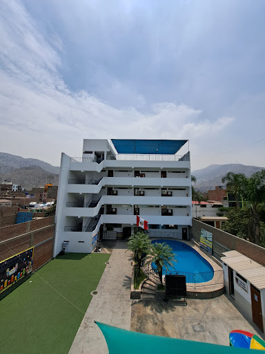 Colegios La Católica