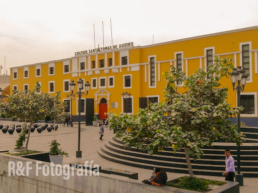 Colegio Santo Tomás De Aquino