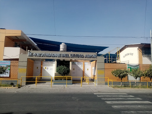 I.E Madre del divino amor