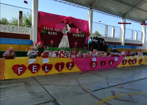 I.E. San Pedro de Yauca.