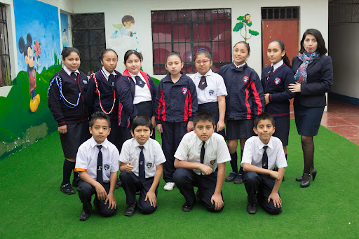 Colegio Cristiano Latinos School
