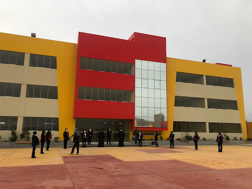 Colegio San Agustín de Trujillo
