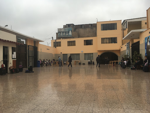 Institución Educativa Privada De La Cruz